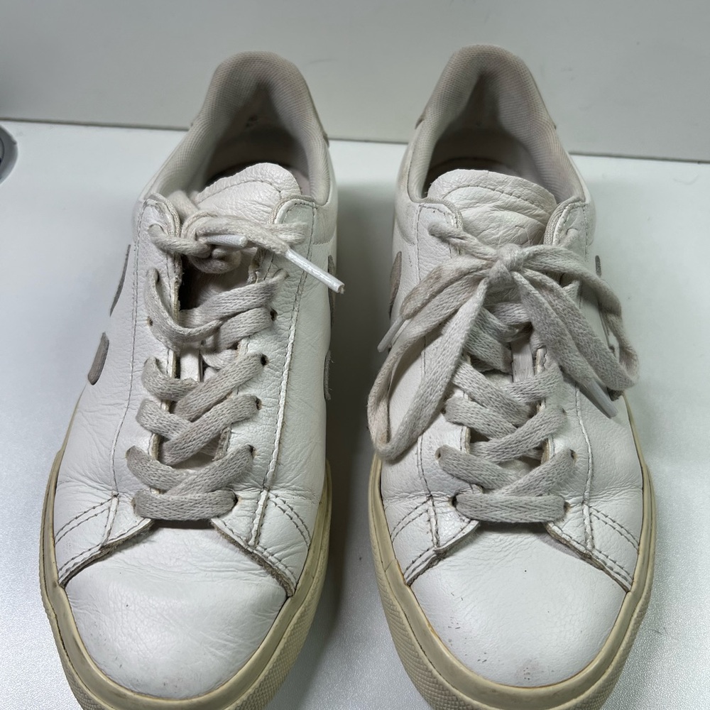 VEJA Campo Leather White Natural SZ 5/EUR 36